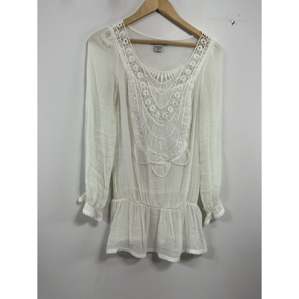 Womans Rachael & Chloe Blouse Flowy Boho Small White Long Sleeve Embroidered